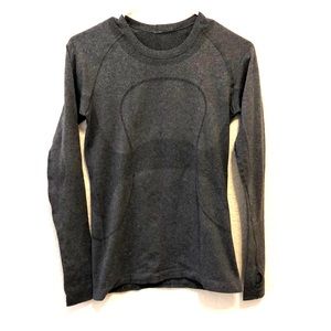 Long sleeve workout shirt